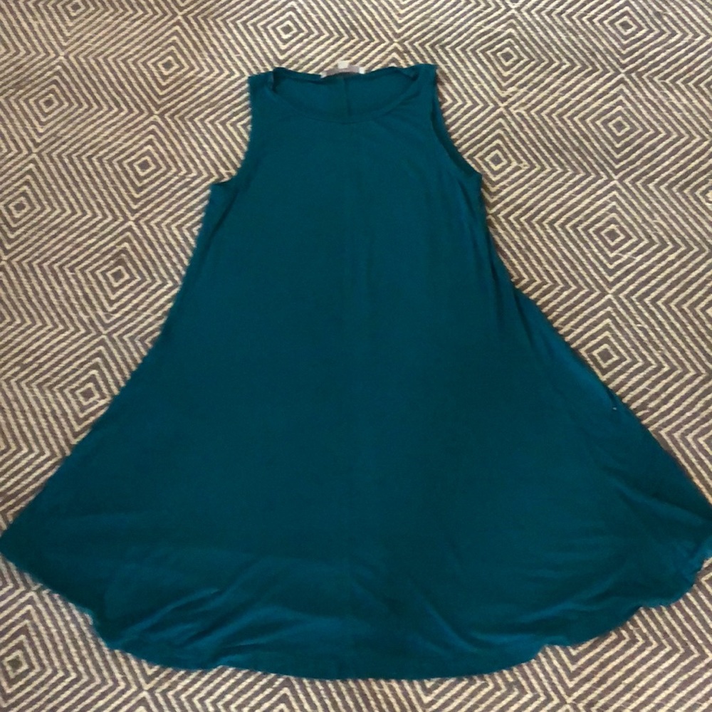 Dress - Picture 2 of 2